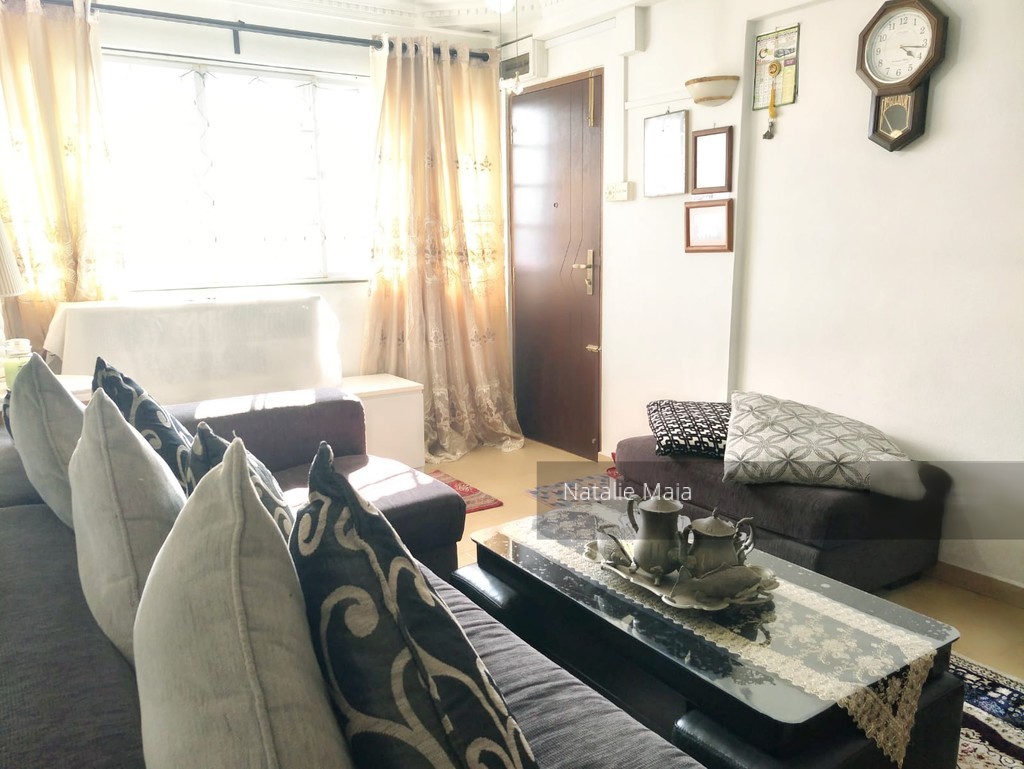 Woodlands Street 13 thumbnail photo
